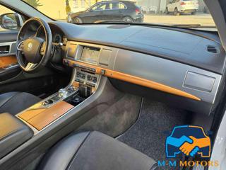 JAGUAR XF usata, con Airbag Passeggero