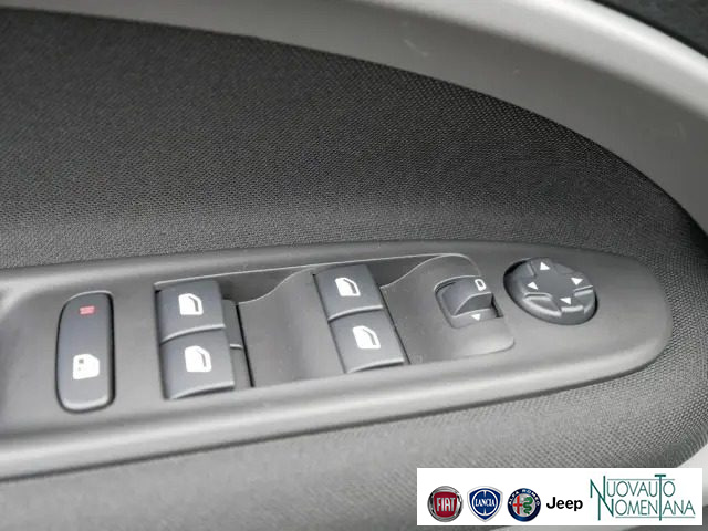 JEEP Avenger usata, con Fari LED