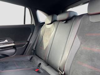 MERCEDES-BENZ CLA usata 10