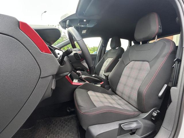 VOLKSWAGEN Polo usata, con Autoradio