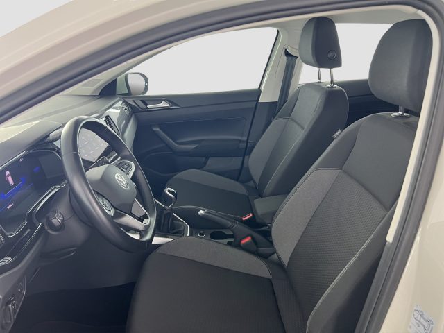 VOLKSWAGEN Taigo usata 8