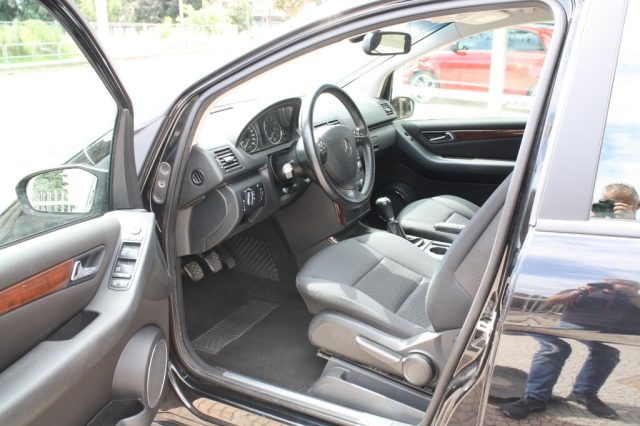 MERCEDES-BENZ A 150 usata, con Servosterzo