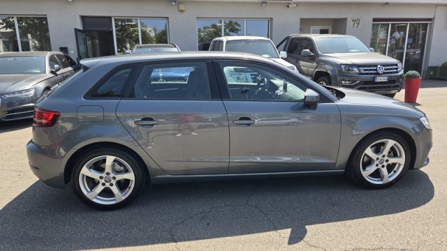 AUDI A3 usata, con Alzacristalli elettrici