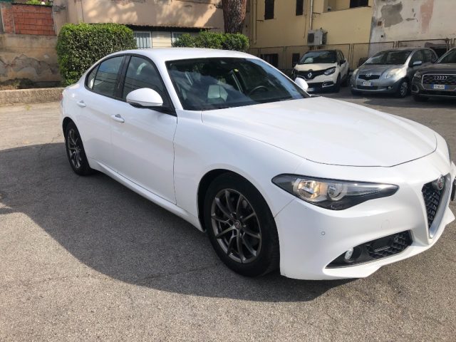 ALFA ROMEO Giulia usata, con Airbag