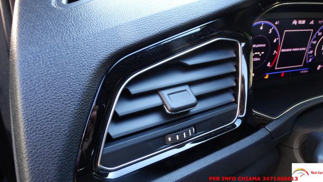 VOLKSWAGEN T-Roc usata 110
