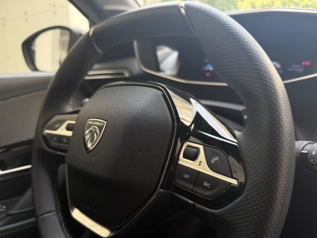 PEUGEOT 208 usata, con Sistema di navigazione