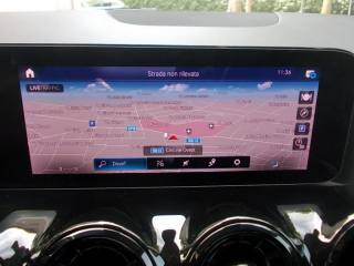 MERCEDES-BENZ GLA 200 usata, con Autoradio