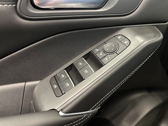 NISSAN Qashqai usata, con Isofix