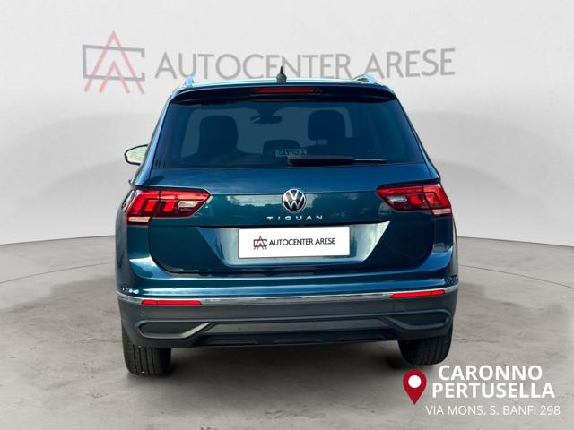 VOLKSWAGEN Tiguan usata, con Autoradio