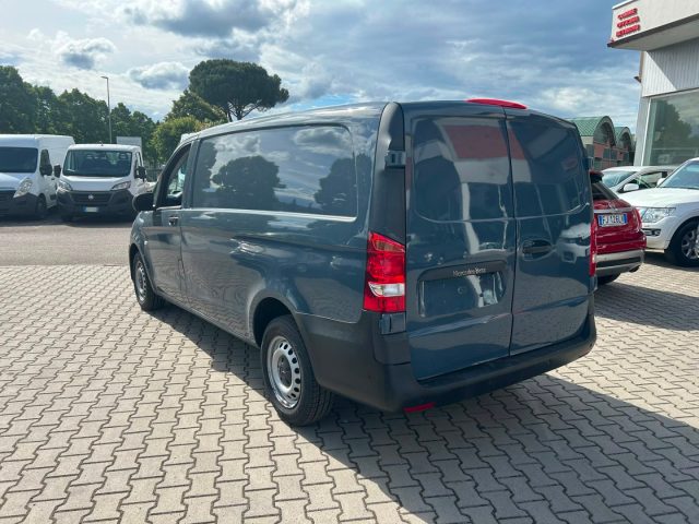MERCEDES-BENZ Vito usata, con Airbag