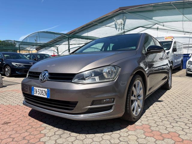 VOLKSWAGEN Golf usata, con ABS