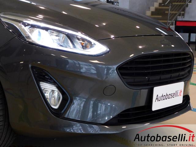 FORD Fiesta usata, con Bluetooth