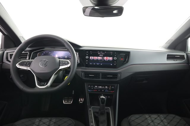 VOLKSWAGEN Taigo usata 3