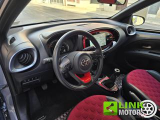 TOYOTA Aygo X usata, con Autoradio