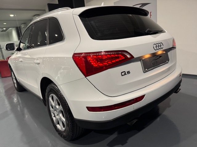 AUDI Q5 usata, con Autoradio