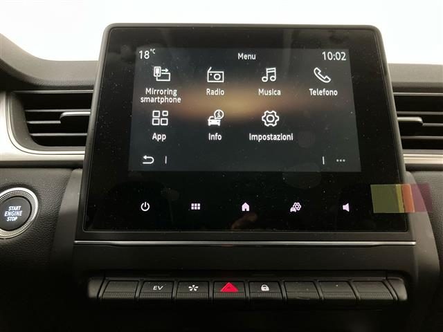 RENAULT Captur usata 12