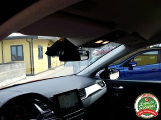 RENAULT Captur usata, con Controllo elettronico della corsia