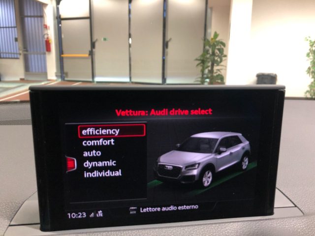 AUDI Q2 usata, con Airbag testa