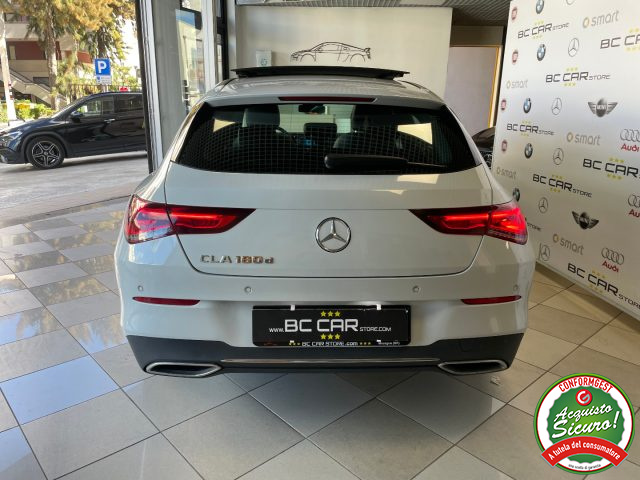MERCEDES-BENZ CLA 180 usata, con Alzacristalli elettrici