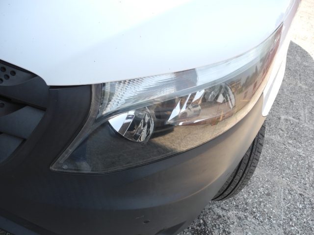 MERCEDES-BENZ Vito usata 51