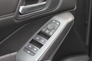 NISSAN Qashqai usata, con Fendinebbia