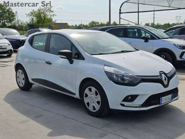RENAULT Clio usata, con Climatizzatore