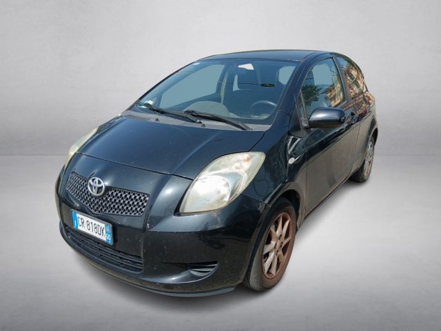 TOYOTA Yaris usata, con Airbag