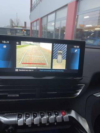 PEUGEOT 5008 usata, con Specchietti laterali elettrici