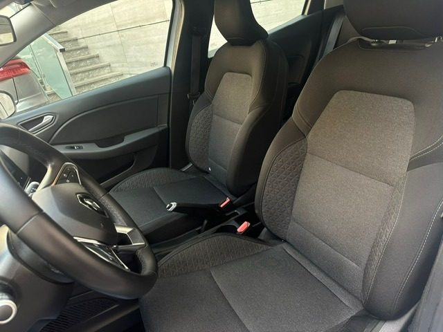 RENAULT Clio usata, con Controllo trazione