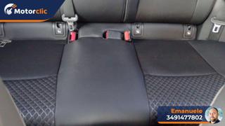 TOYOTA Yaris usata 64