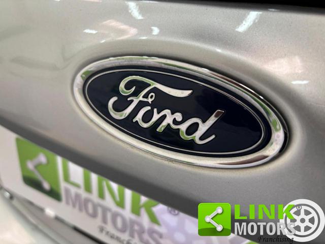 FORD Fiesta usata, con MP3