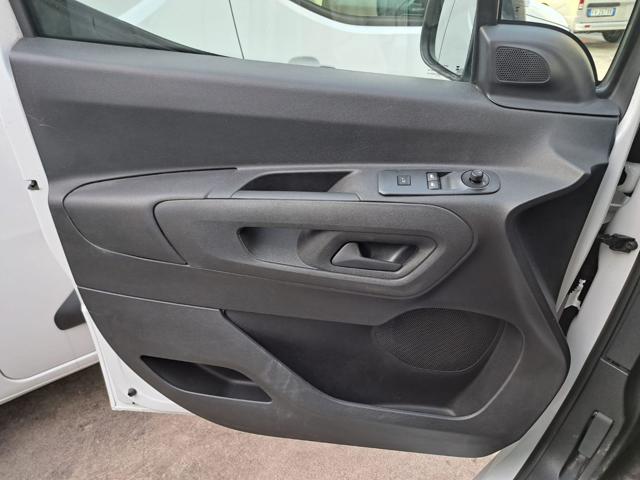 FIAT Doblo usata 16