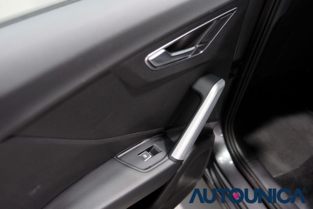 AUDI Q2 usata, con Freno di stazionamento elettrico