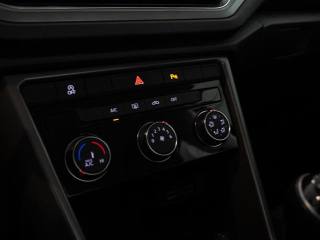 VOLKSWAGEN T-Roc usata, con Volante in pelle