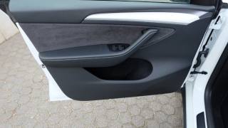 TESLA Model Y usata, con Sistema di navigazione