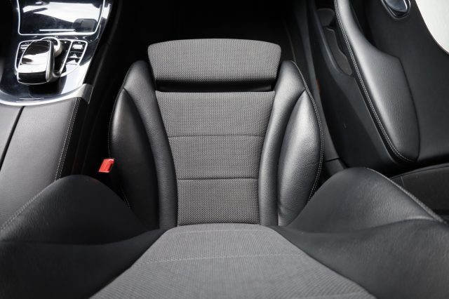 MERCEDES-BENZ C 200 usata, con Regolazione elettrica sedili