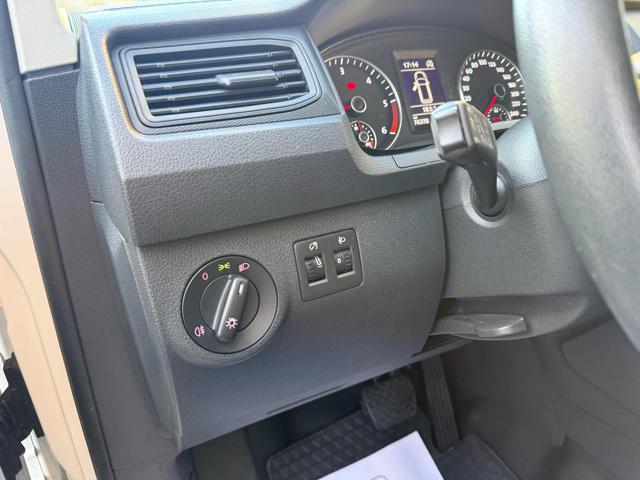 VOLKSWAGEN Caddy usata, con Sensore di luce