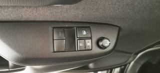 TOYOTA Yaris usata 51