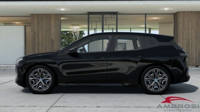 BMW iX usata 3