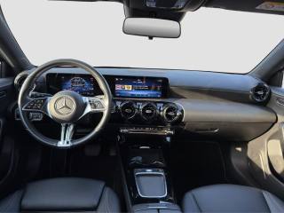 MERCEDES-BENZ A 180 usata 11