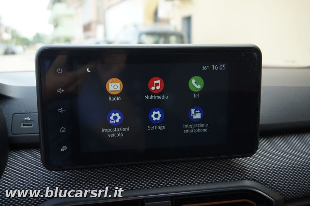 DACIA Sandero usata, con Fari LED
