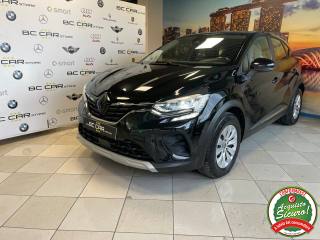 RENAULT Captur usata, con Fari LED