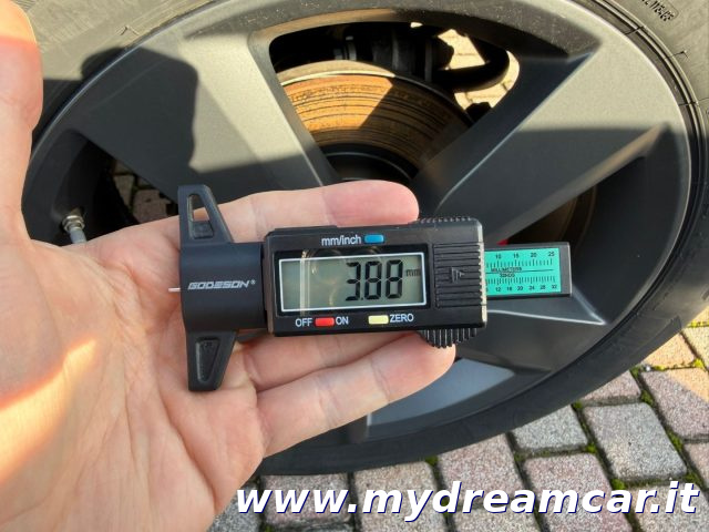 JAGUAR E-Pace usata 31