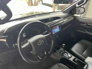 TOYOTA Hilux usata 24