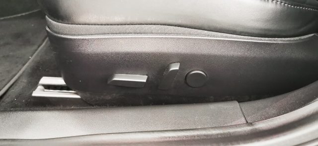 TESLA Model 3 usata 64