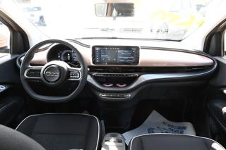 FIAT 500e usata, con Regolazione elettrica sedili