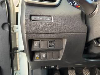 NISSAN Qashqai usata, con USB