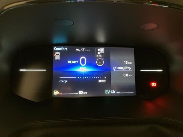 RENAULT Captur usata, con Bracciolo