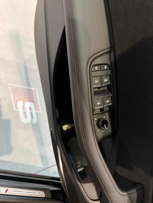 AUDI Q8 usata, con Autoradio