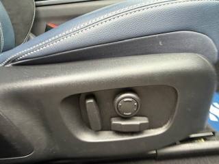 LAND ROVER Range Rover Velar usata, con Climatizzatore